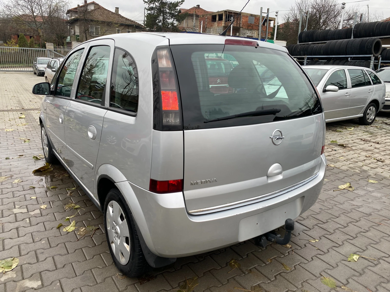 Opel Meriva 1.4i 90к.с - изображение 3