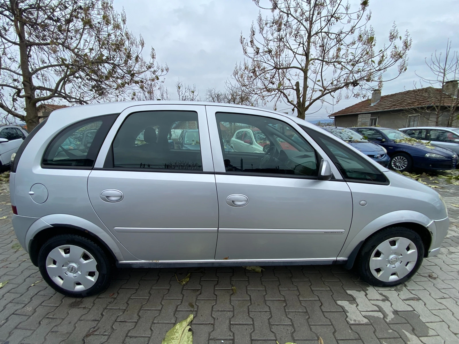 Opel Meriva 1.4i 90к.с - изображение 5