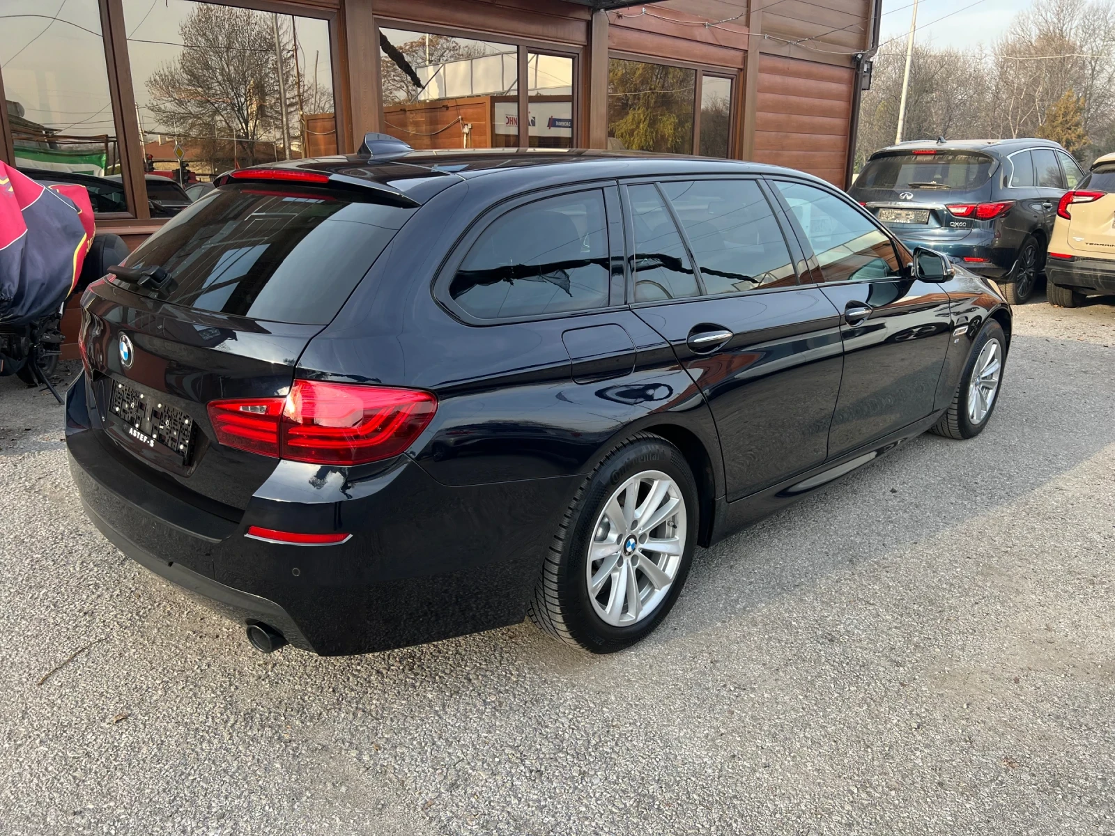 BMW 535 D xDrive, keyless, Head up, M-Pack, Камери, Нави - изображение 5