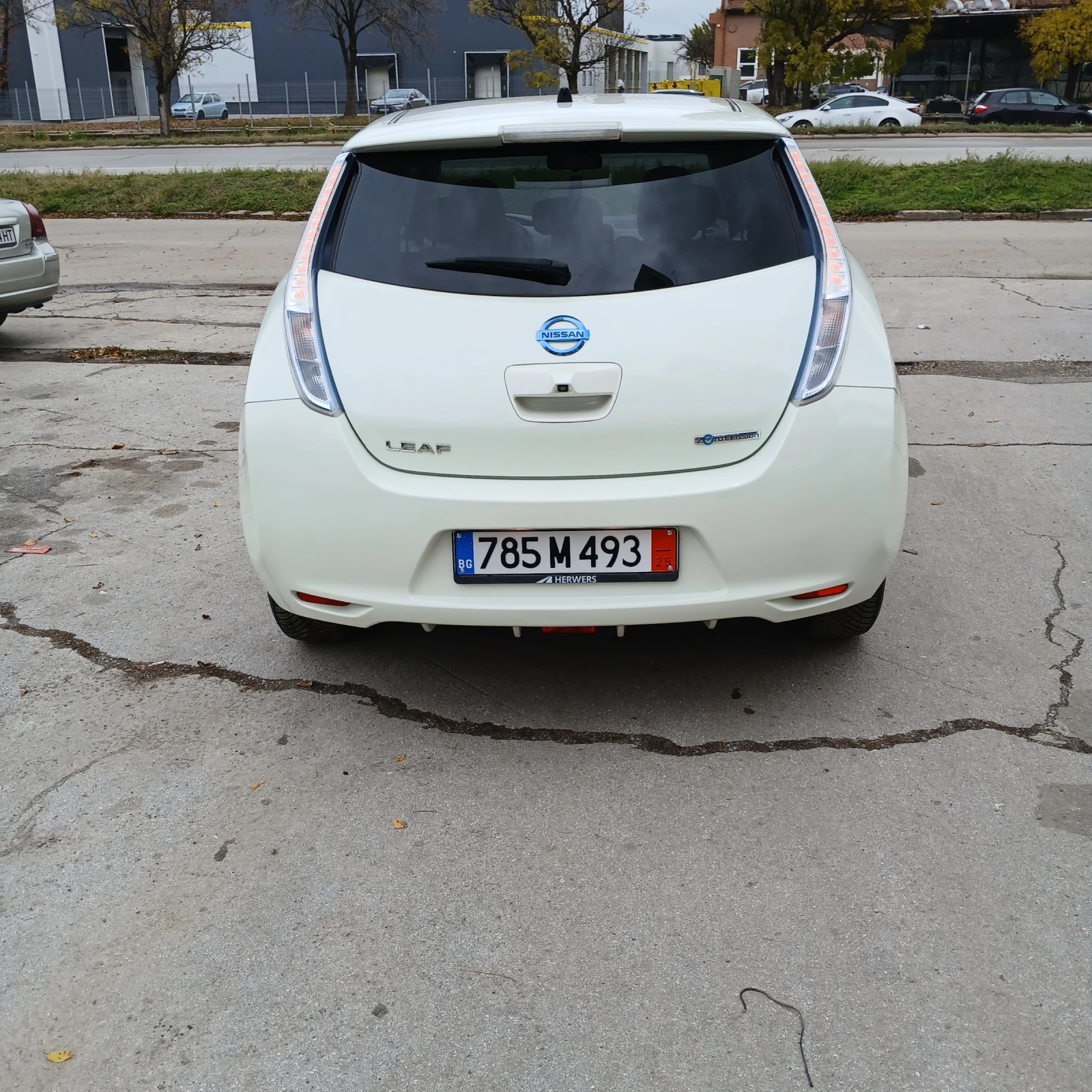 Nissan Leaf  | Mobile.bg � ����������� 4