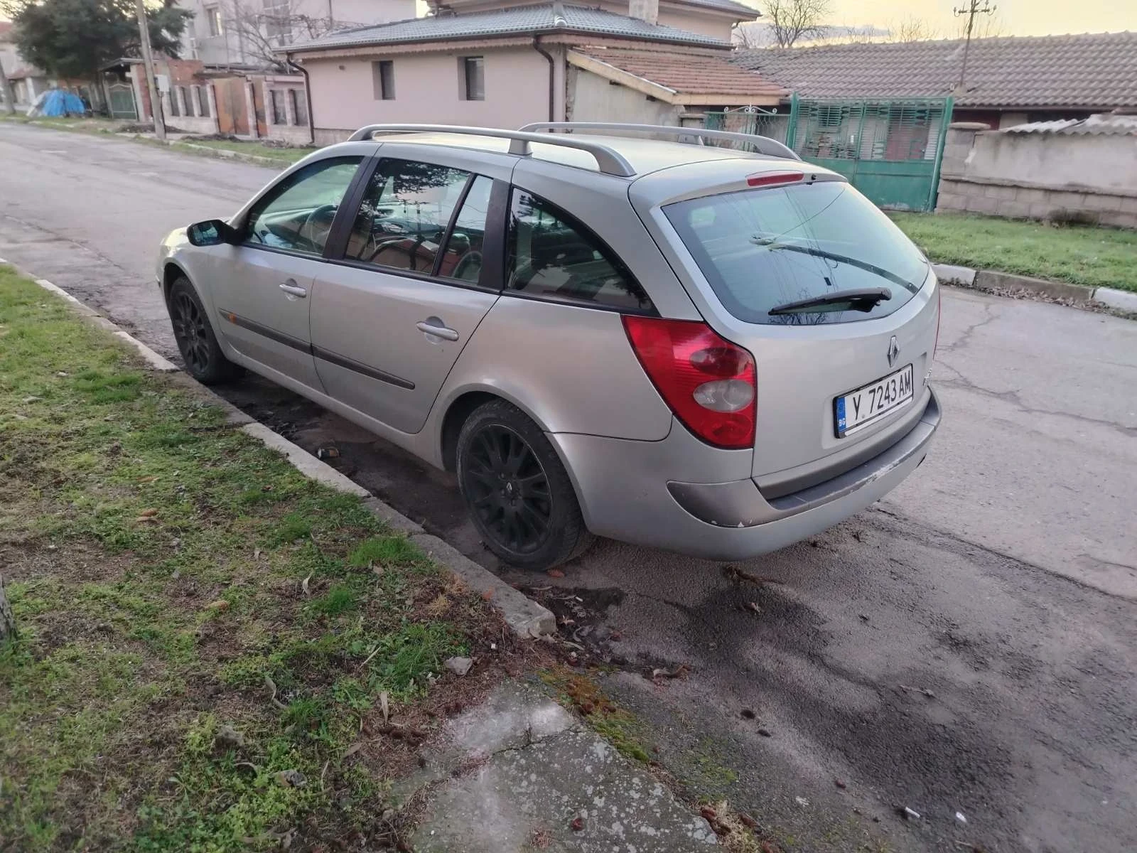 Renault Laguna 1.9dci - изображение 3