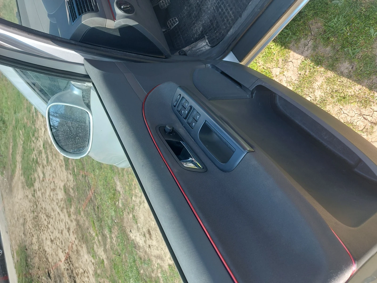 VW Sharan 1.9tdi/Business , снимка 11 - Автомобили и джипове - 53781262