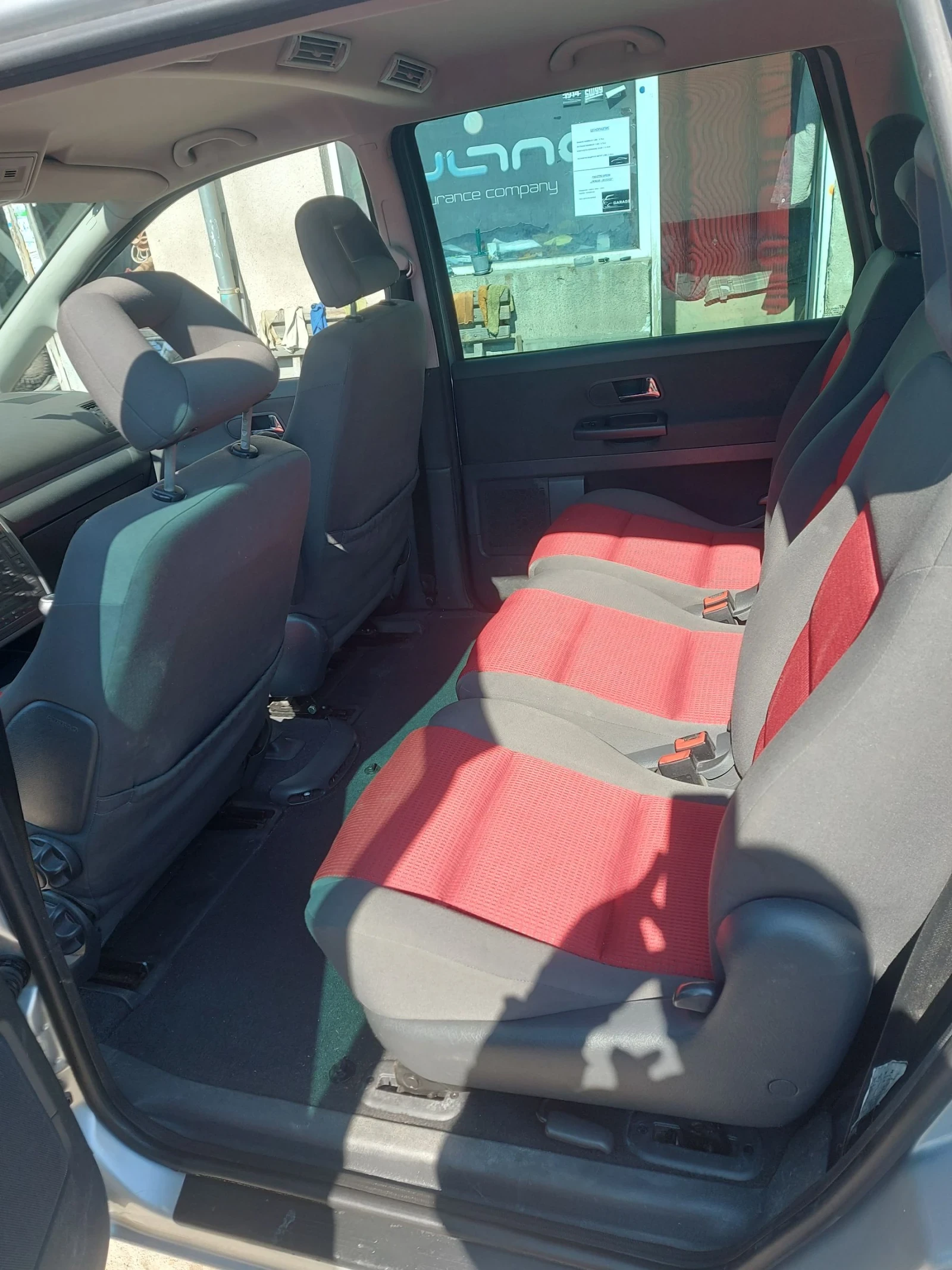 VW Sharan 1.9tdi/Business , снимка 6 - Автомобили и джипове - 53781262