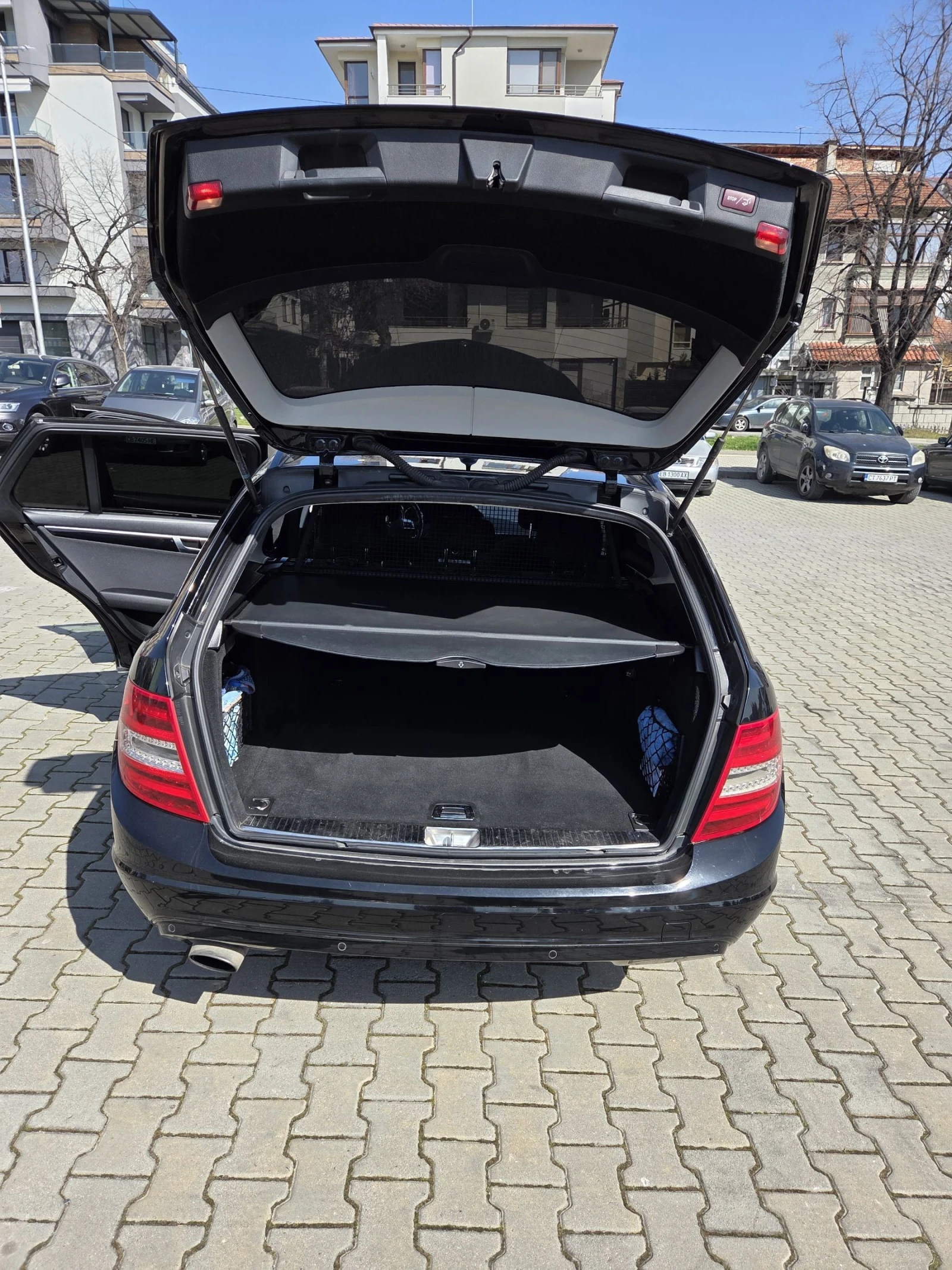 Mercedes-Benz C 220 C 220 CDI 170, снимка 13 - Автомобили и джипове - 53836258