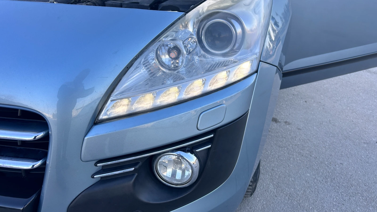 Peugeot 3008 HTYBRID 4, снимка 17 - Автомобили и джипове - 53881914