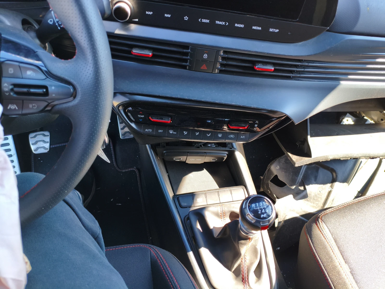 Hyundai I20 1.0turbo n line, снимка 9 - Автомобили и джипове - 54113864