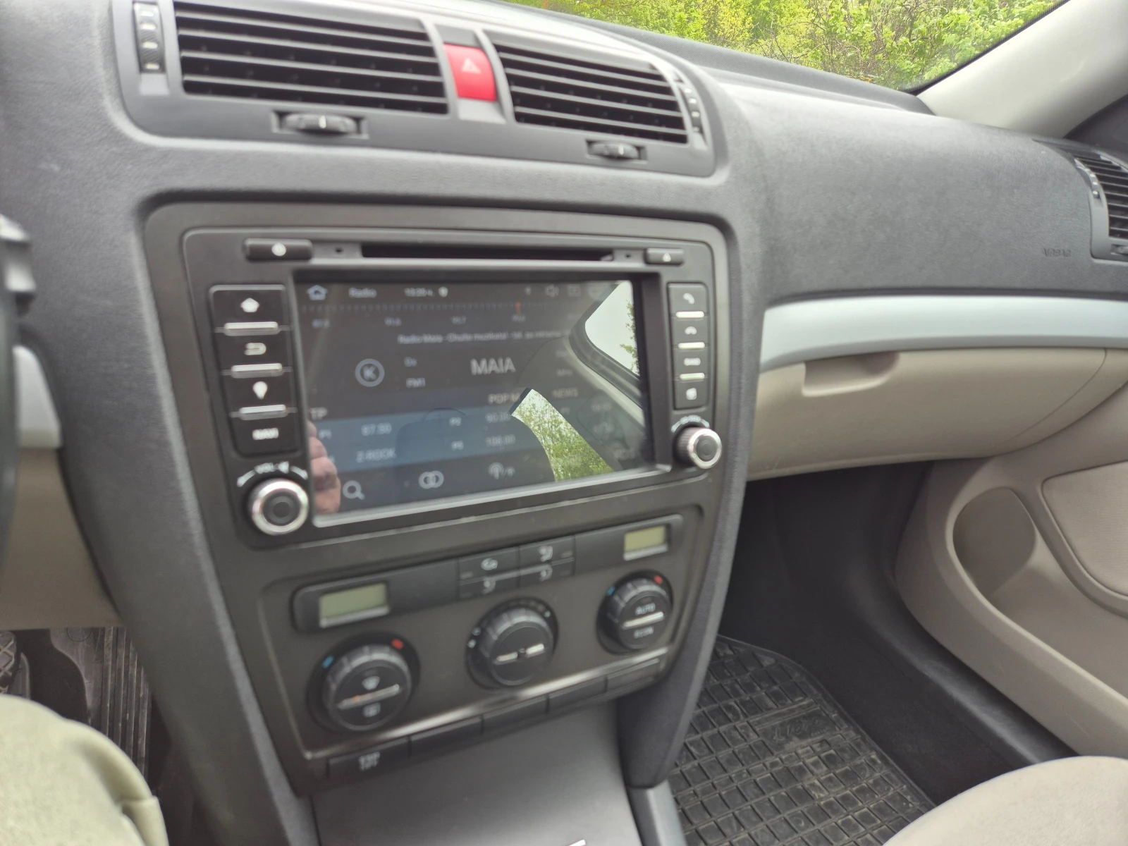 Skoda Octavia, снимка 8 - Автомобили и джипове - 54423909