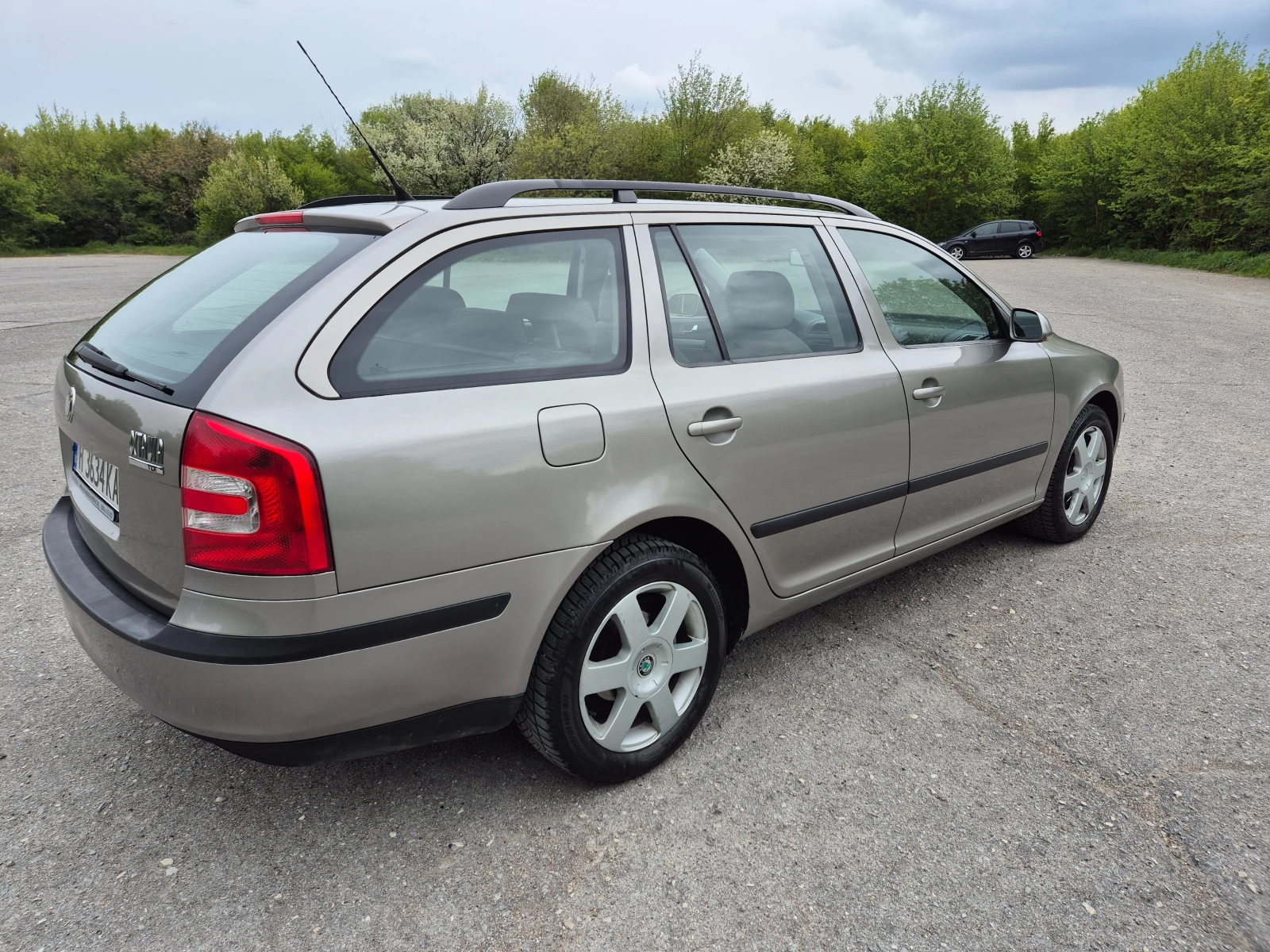 Skoda Octavia, снимка 5 - Автомобили и джипове - 54423909