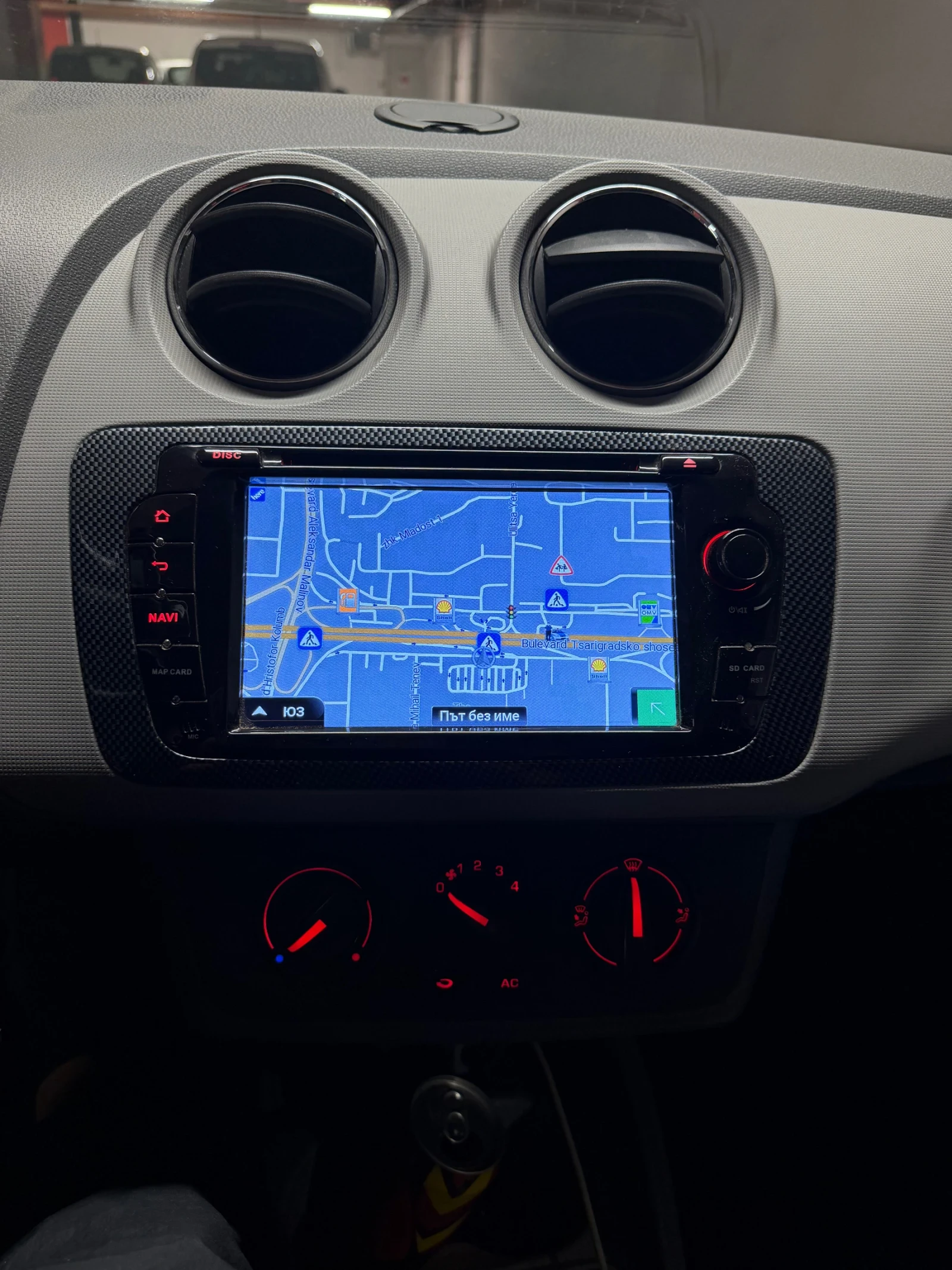 Seat Ibiza 1.2 ГАЗ, снимка 8 - Автомобили и джипове - 54668888