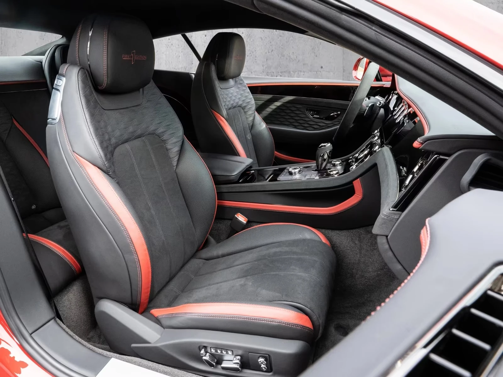 Bentley Continental gt SPEED V8 HYBRID FIRST EDITION KERAMIK NAIM , снимка 6 - Автомобили и джипове - 54682303