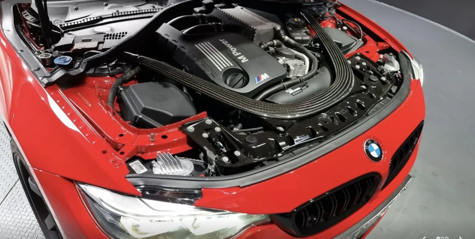 BMW M4 COMPETITION* HARMAN* KARDON* HEAD* UP* CARBON* , снимка 5 - Автомобили и джипове - 54758487