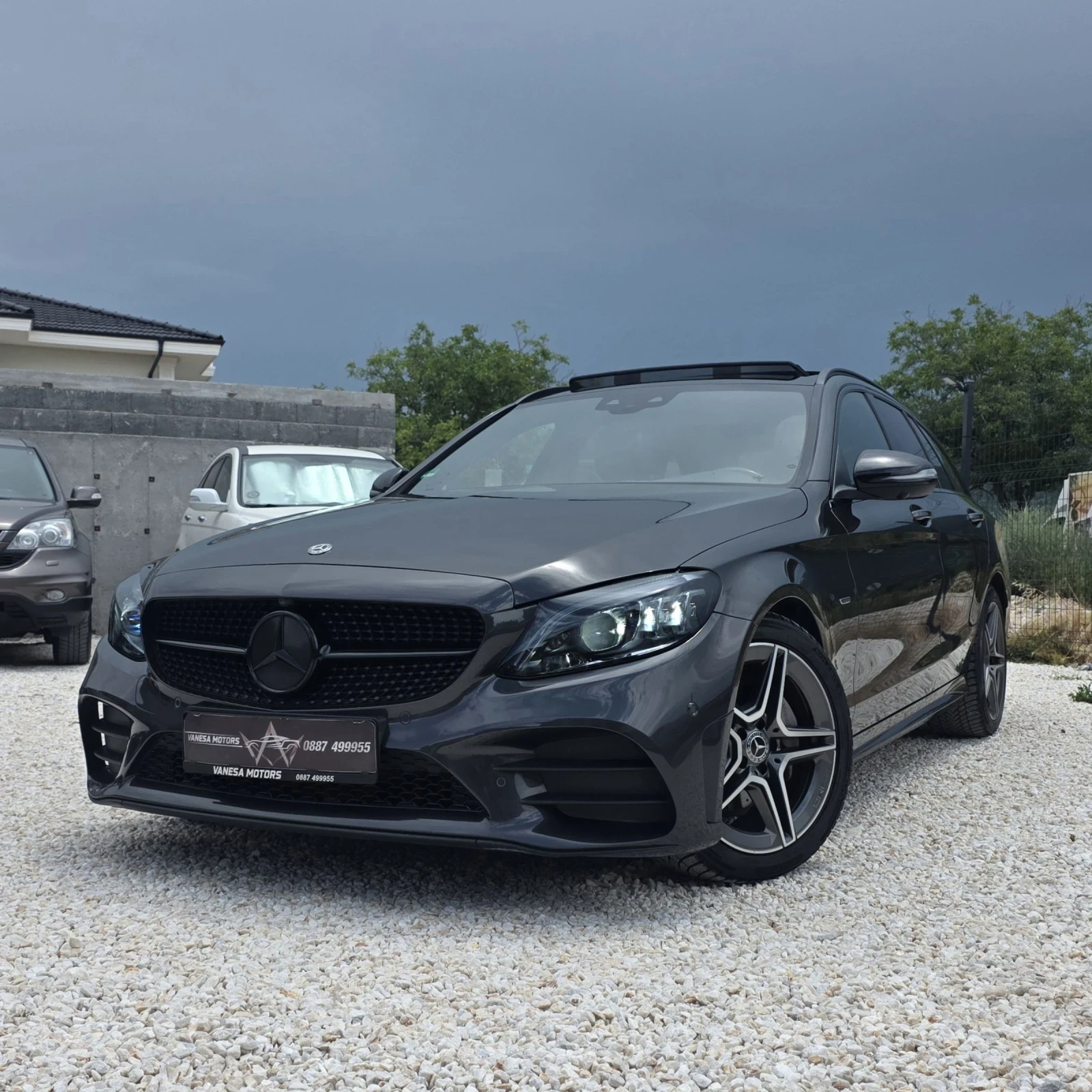 Mercedes-Benz C 220 Panorana 360 Camera AMG-Lein Keyless Go Distronik , снимка 3 - Автомобили и джипове - 54948781