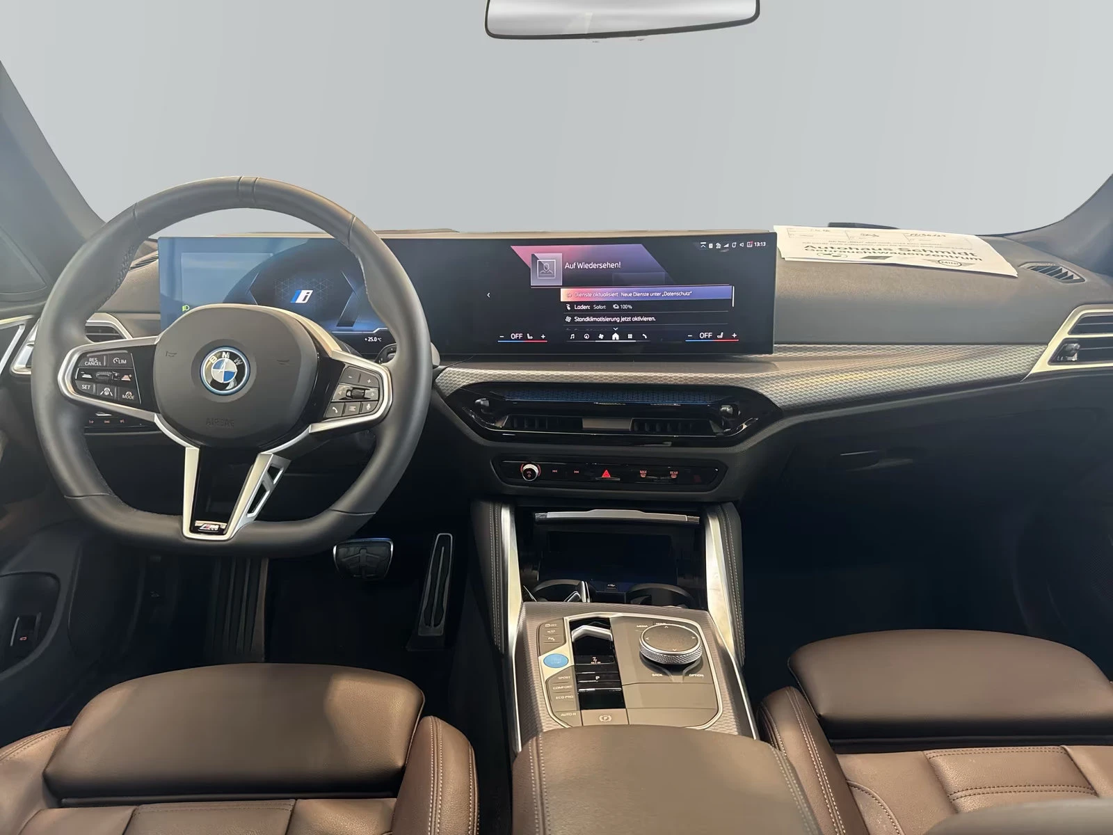 BMW i4 40/xDRIVE/401HP/SPORT/HI-FI/HUD/ACC/360/BLACK/534z, снимка 9 - Автомобили и джипове - 55144405