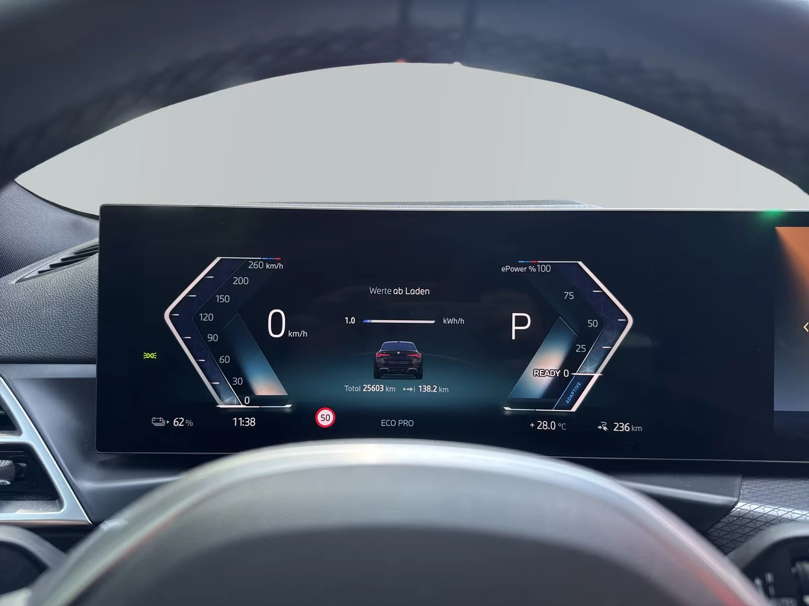 BMW i4 40/xDRIVE/401HP/SPORT/HI-FI/HUD/ACC/360/BLACK/534z, снимка 14 - Автомобили и джипове - 55144405