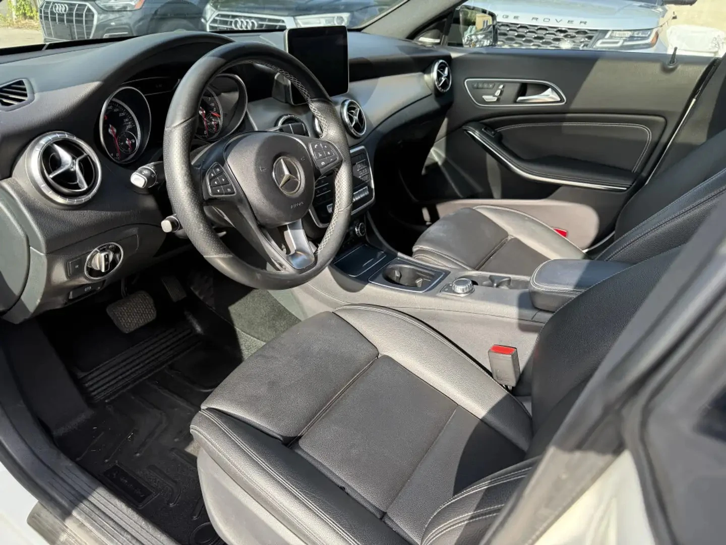 Mercedes-Benz CLA 250 AMG PKG 4MATIC ЦЕНА ДО БЪЛГАРИЯ АВТОКРЕДИТ, снимка 7 - Автомобили и джипове - 55316735