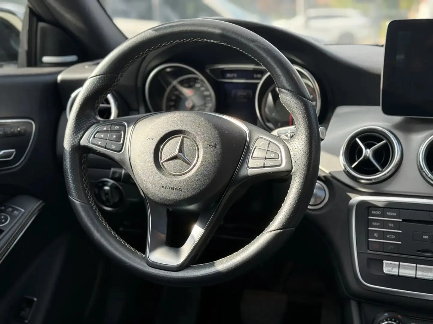 Mercedes-Benz CLA 250 AMG PKG 4MATIC ЦЕНА ДО БЪЛГАРИЯ АВТОКРЕДИТ, снимка 9 - Автомобили и джипове - 55316735