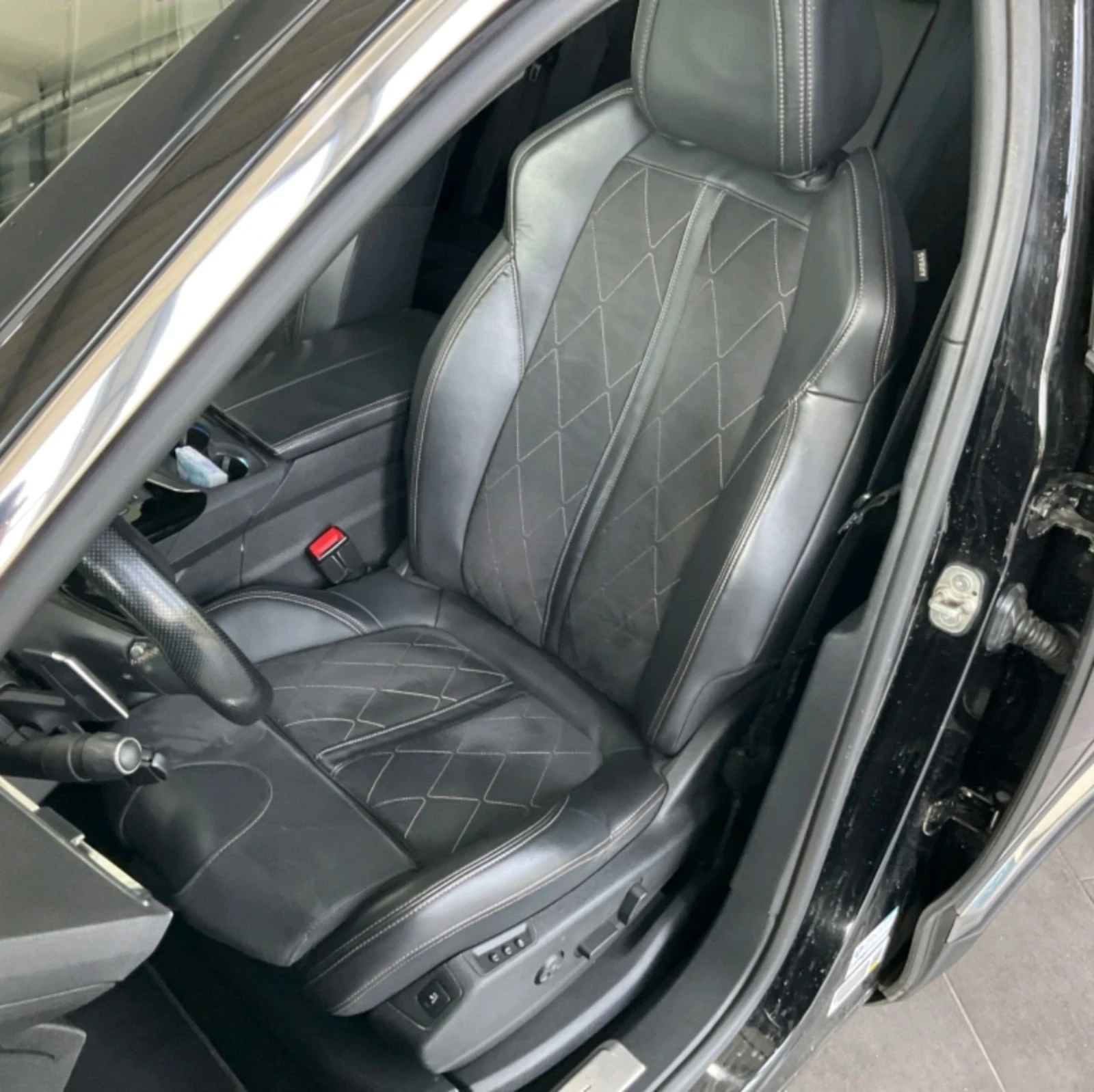 Peugeot 3008 2.0 GT-LINE, снимка 10 - Автомобили и джипове - 55437583