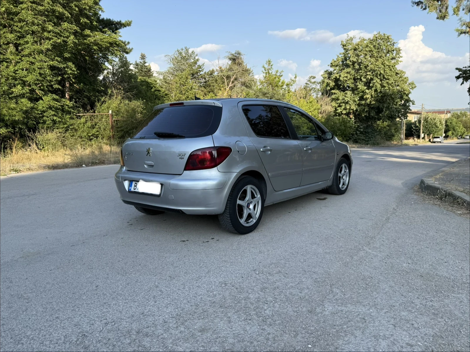 Peugeot 307 2.0HDi, снимка 6 - Автомобили и джипове - 55601155
