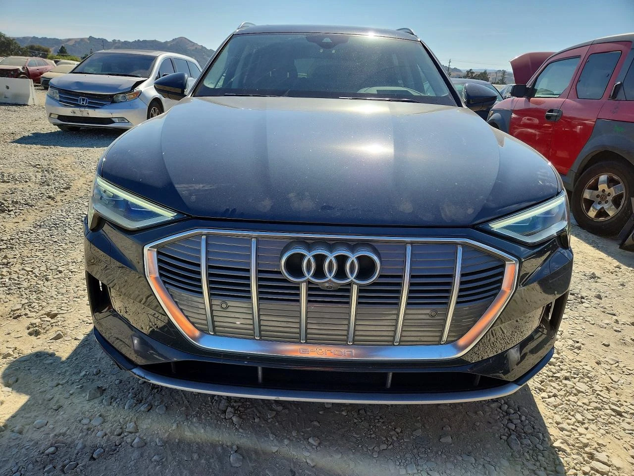 Audi E-Tron * PRESTIGE* QUATTRO* , снимка 2 - Автомобили и джипове - 55660710