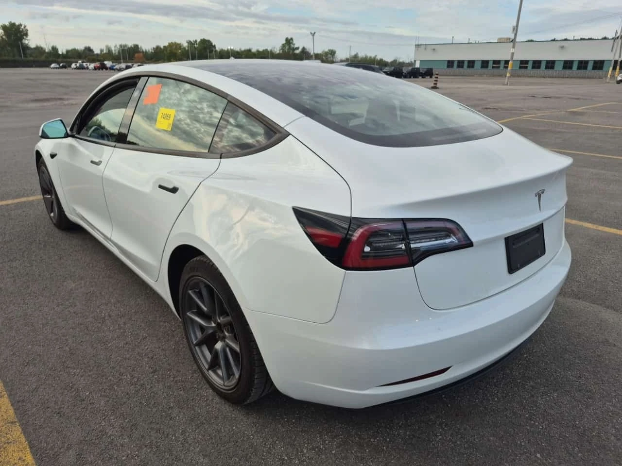 Tesla Model 3 / ОТ ПРЕДСТАВИТЕЛСТВО НА ТЕСЛА /, снимка 4 - Автомобили и джипове - 56180018