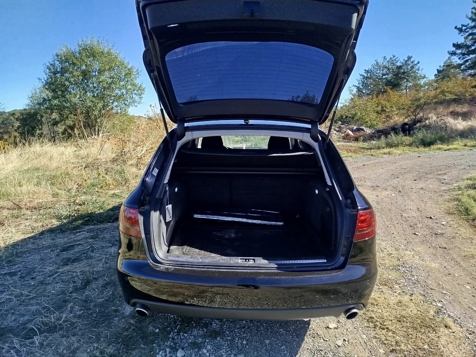 Audi A4 B8 2.7TDI, снимка 5 - Автомобили и джипове - 56347664