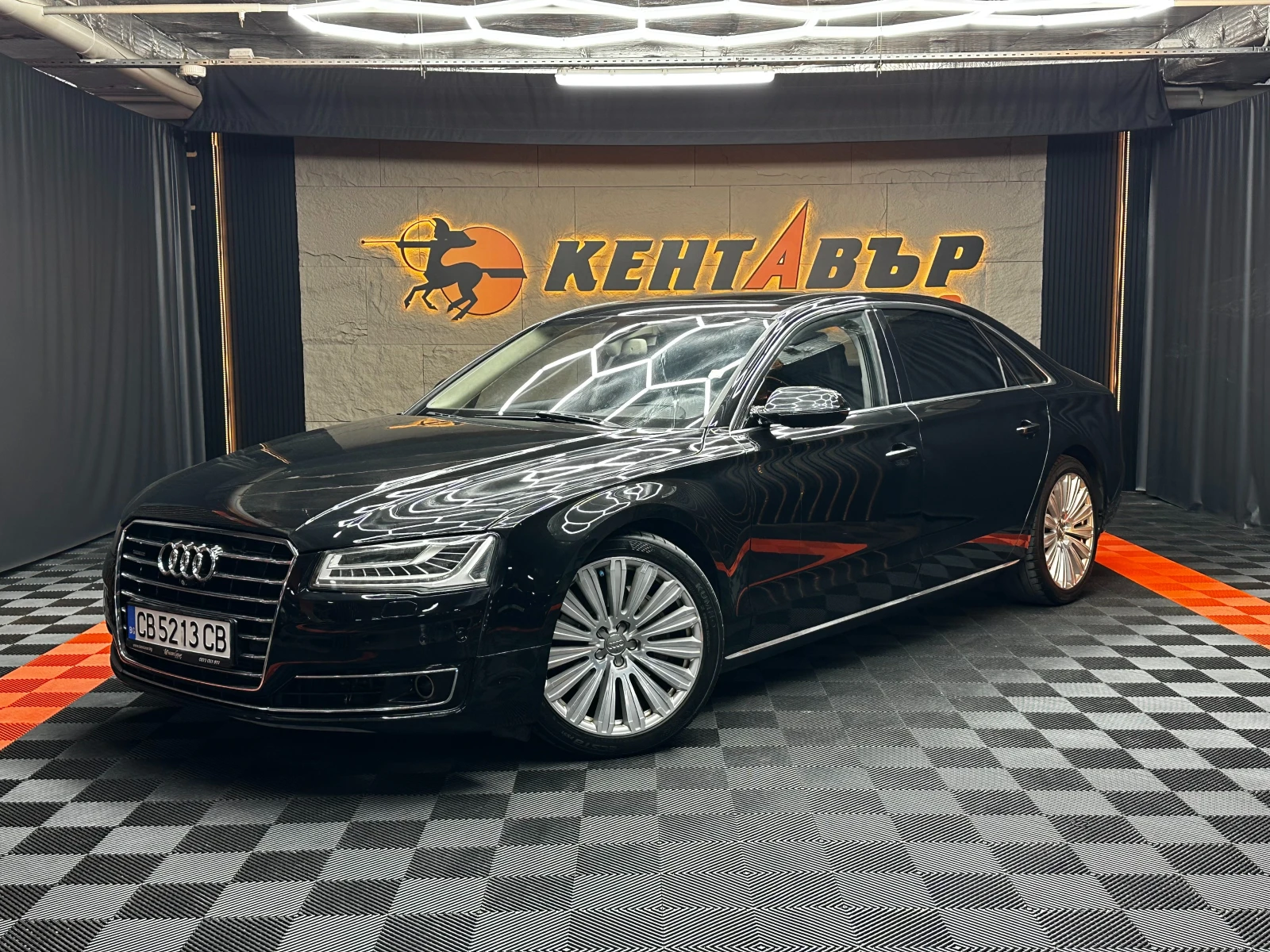 Audi A8 Long/Всички екстри/сервизна история/гарантирани км