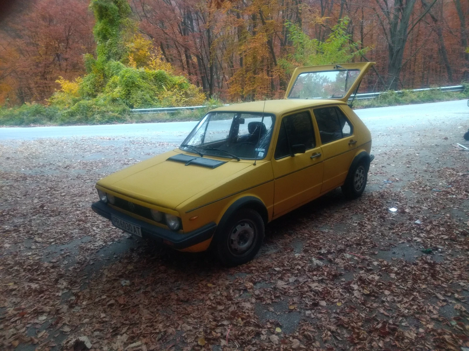 VW Golf, снимка 2 - Автомобили и джипове - 56678169
