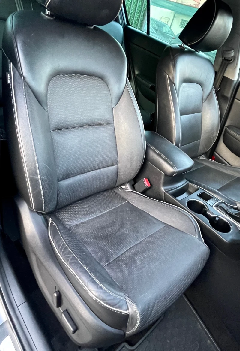 Kia Sportage 2.0 CRDI AWD EURO 6B, снимка 12 - Автомобили и джипове - 51994274