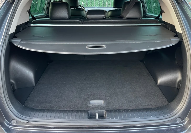 Kia Sportage 2.0 CRDI AWD EURO 6B, снимка 8 - Автомобили и джипове - 51994274