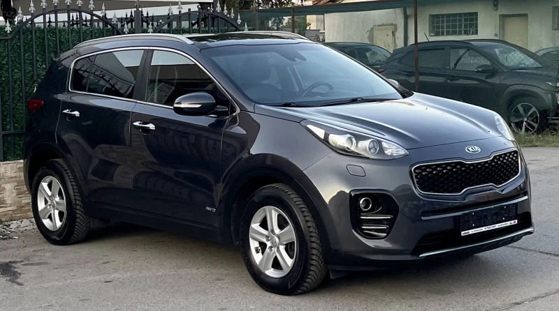 Kia Sportage 2.0 CRDI AWD EURO 6B, снимка 3 - Автомобили и джипове - 51994274