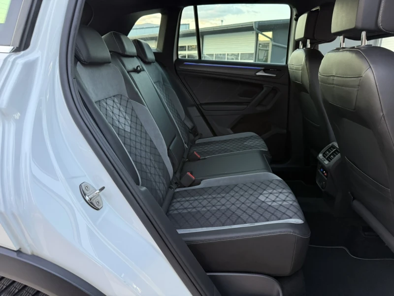 VW Tiguan R line 4Motion 2.0 Tdi 150hp, снимка 12 - Автомобили и джипове - 51695014
