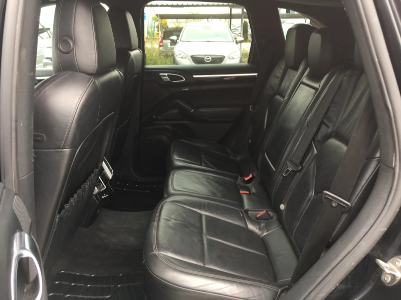 Porsche Cayenne 3.0TDI 240kc, снимка 13 - Автомобили и джипове - 52063819