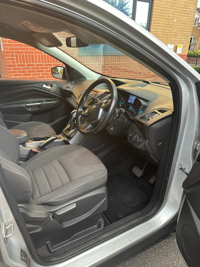 Ford Kuga, снимка 13 - Автомобили и джипове - 52863643