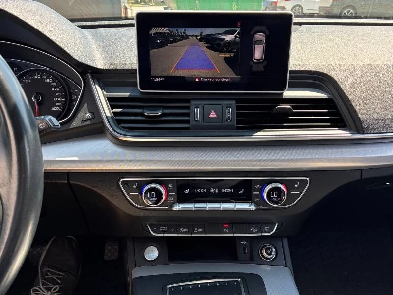 Audi Q5 * Progressiv * CARFAX * ОПЦИЯ ЗА ФИНАНСИРАНЕ, снимка 11 - Автомобили и джипове - 55435993