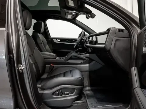 Porsche Cayenne DISTRONIC / ОБДУХВАНЕ / ПАНОРАМА / 360 / ЛИЗИНГ, снимка 9 - Автомобили и джипове - 55839919