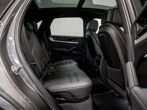 Porsche Cayenne DISTRONIC / ОБДУХВАНЕ / ПАНОРАМА / 360 / ЛИЗИНГ, снимка 12 - Автомобили и джипове - 55839919