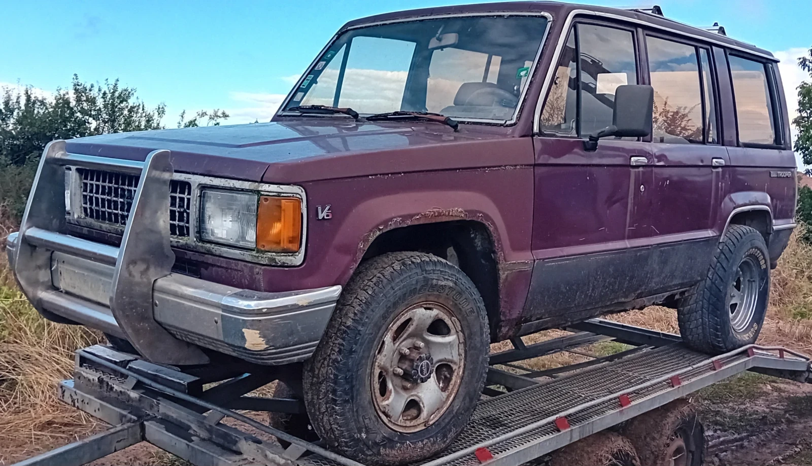 Isuzu Trooper 2.6 На части или , 1500лв.Цял , снимка 1