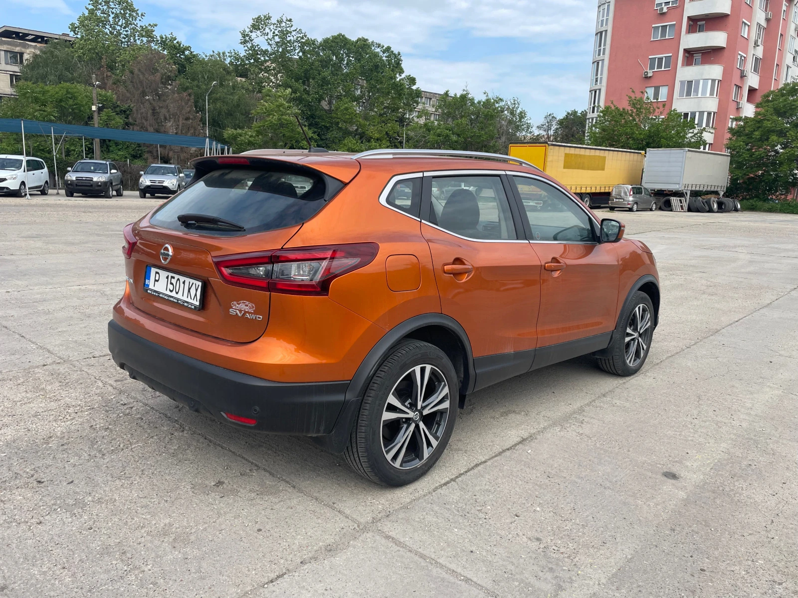 Nissan Qashqai 2.0 бензин 141кс 4х4 72000км - изображение 6