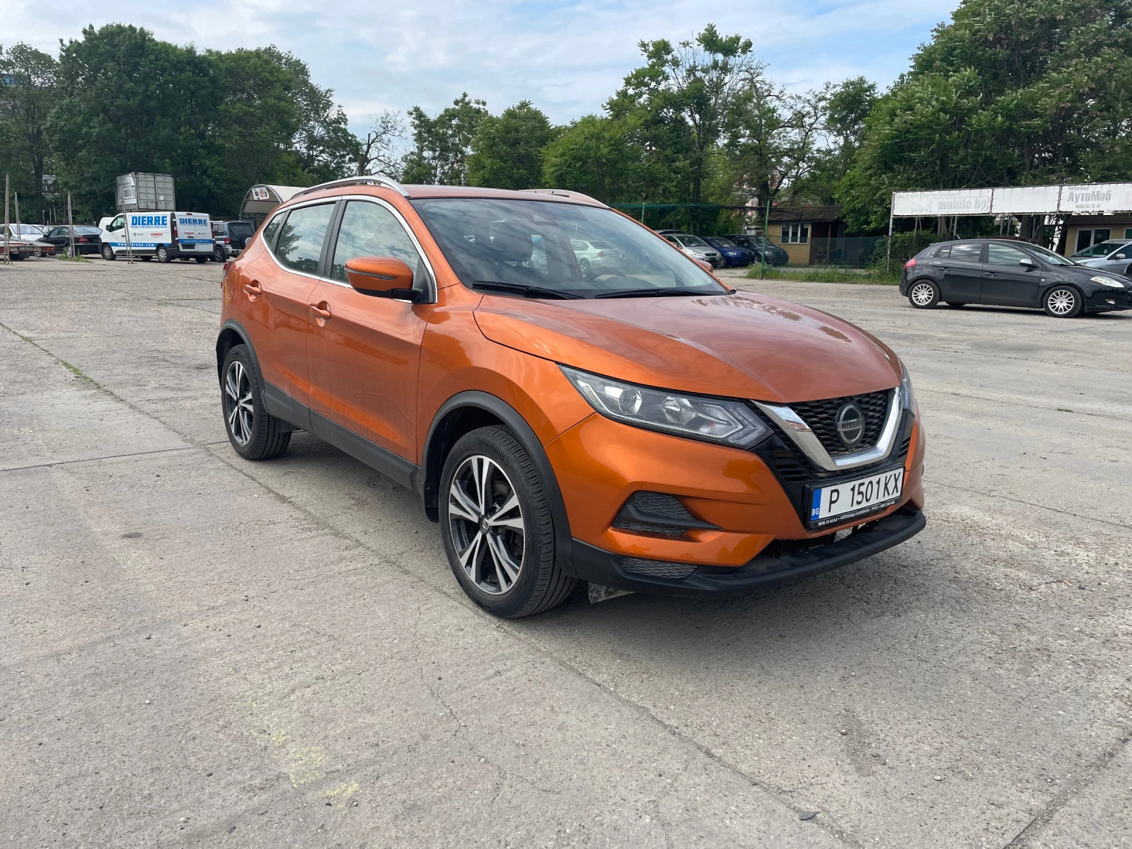 Nissan Qashqai 2.0 бензин 141кс 4х4 72000км - изображение 8