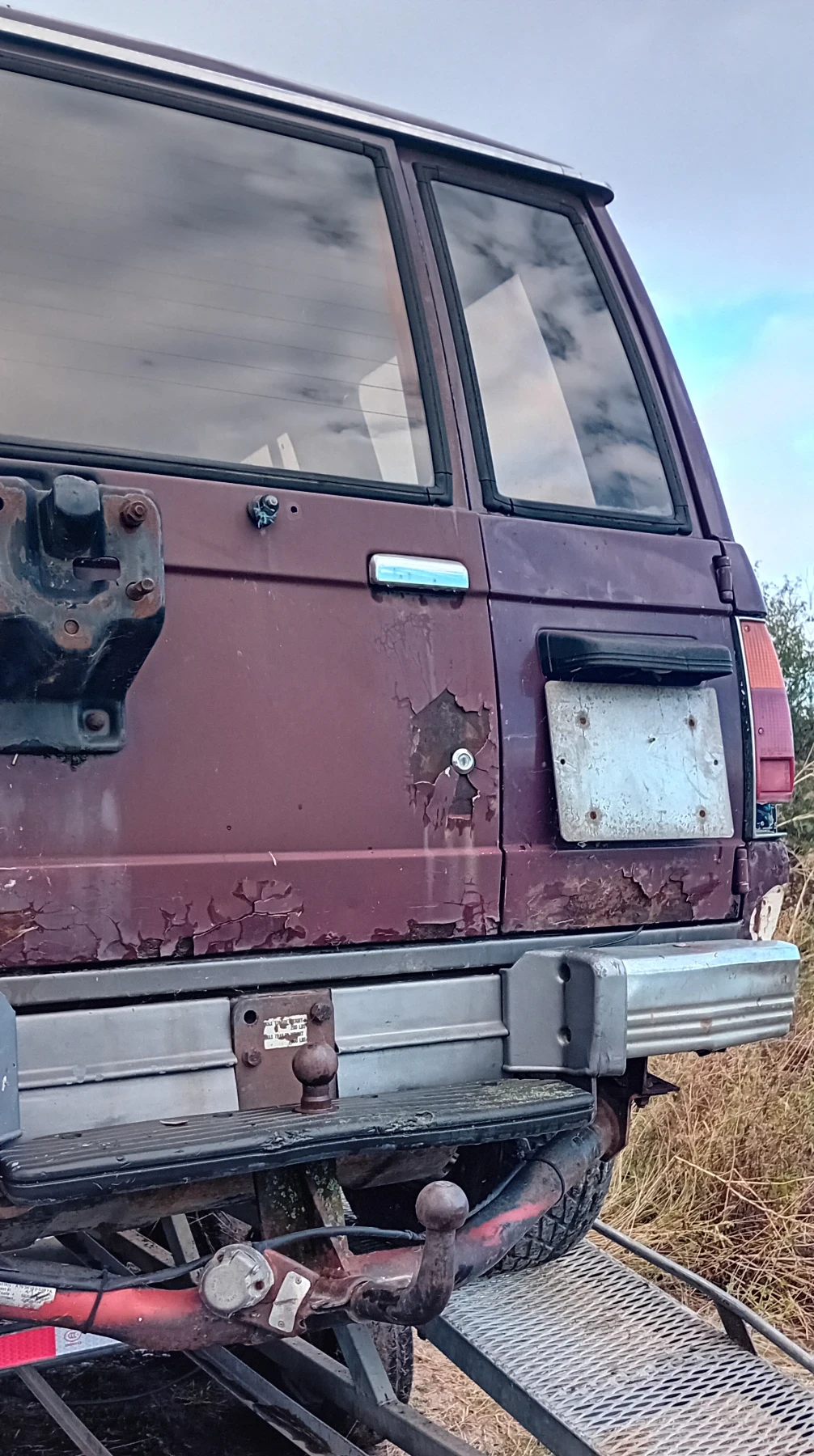 Isuzu Trooper 2.6    , 1500.  | Mobile.bg   11