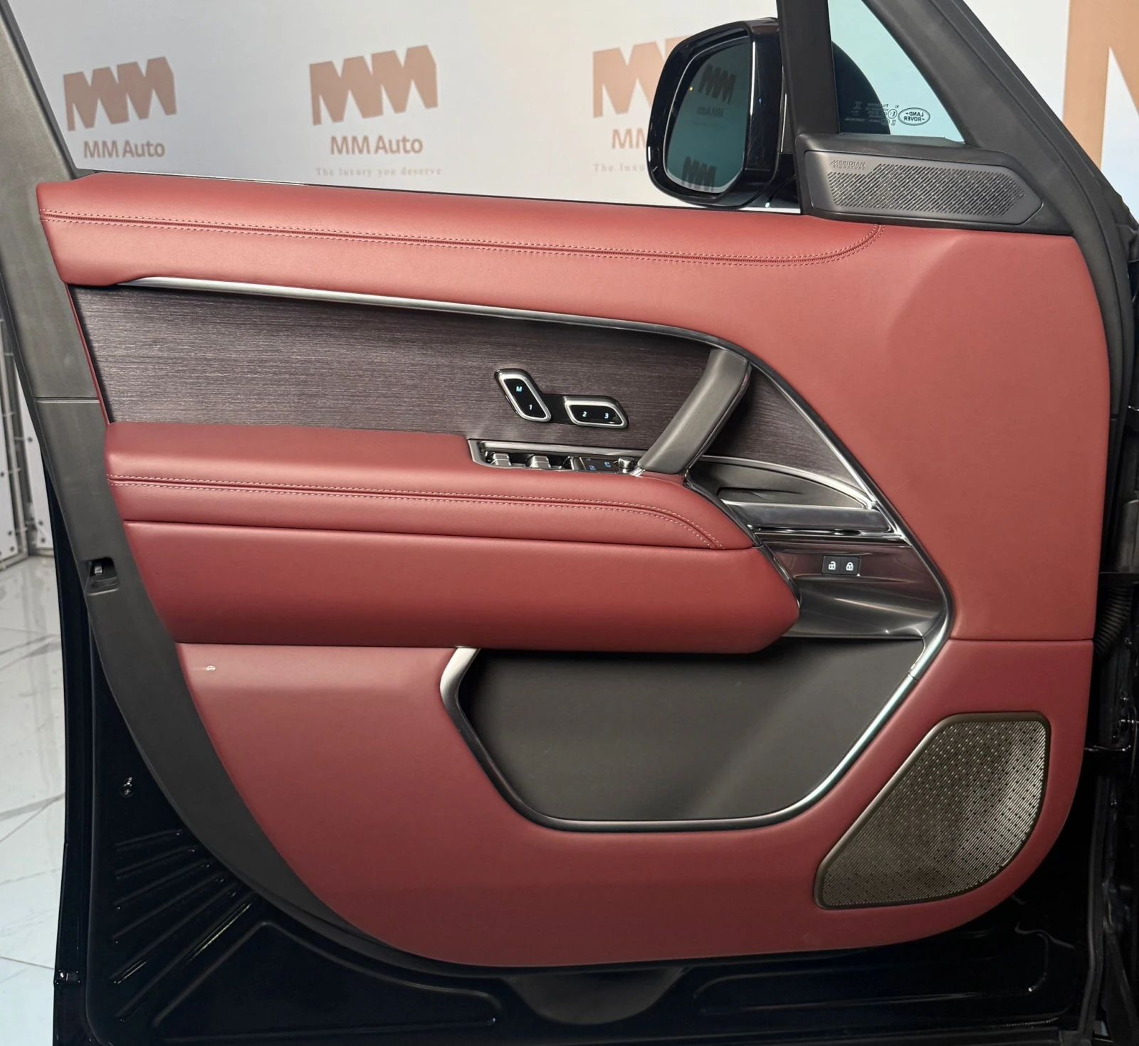 Land Rover Range rover D350* Autobiography* LWB* Pano* HuD - изображение 7