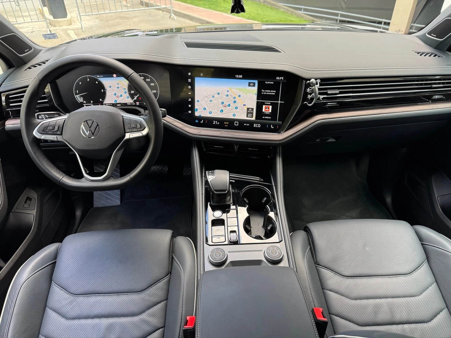 VW Touareg Elegance PA 3.0 V6 TDI SCR 4MOT - изображение 5