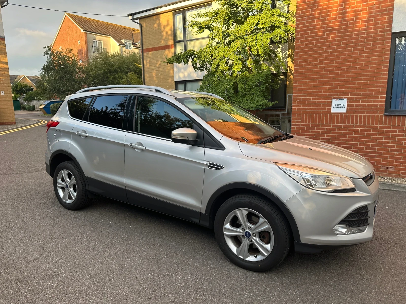 Ford Kuga  - изображение 5