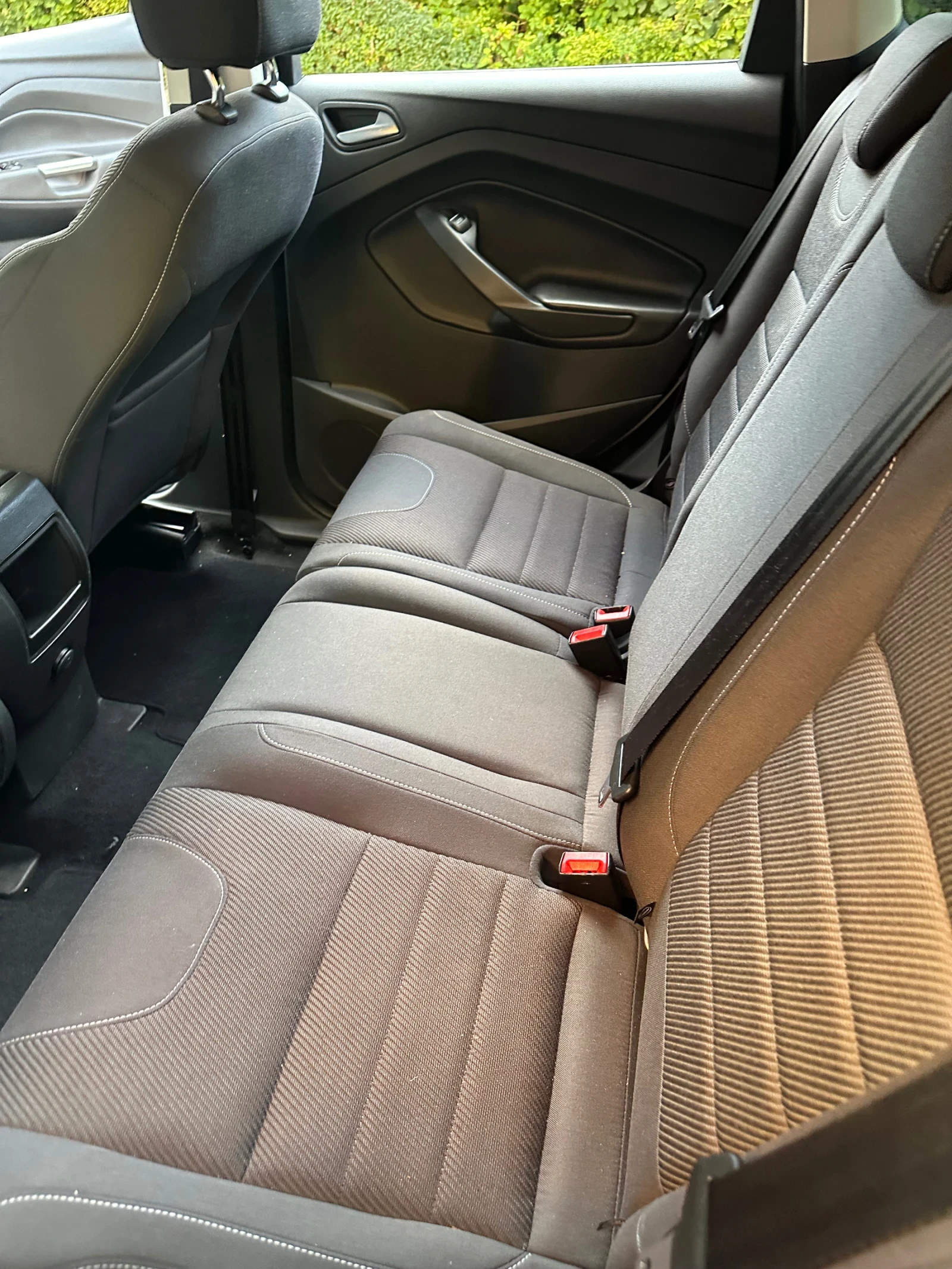 Ford Kuga  - изображение 10