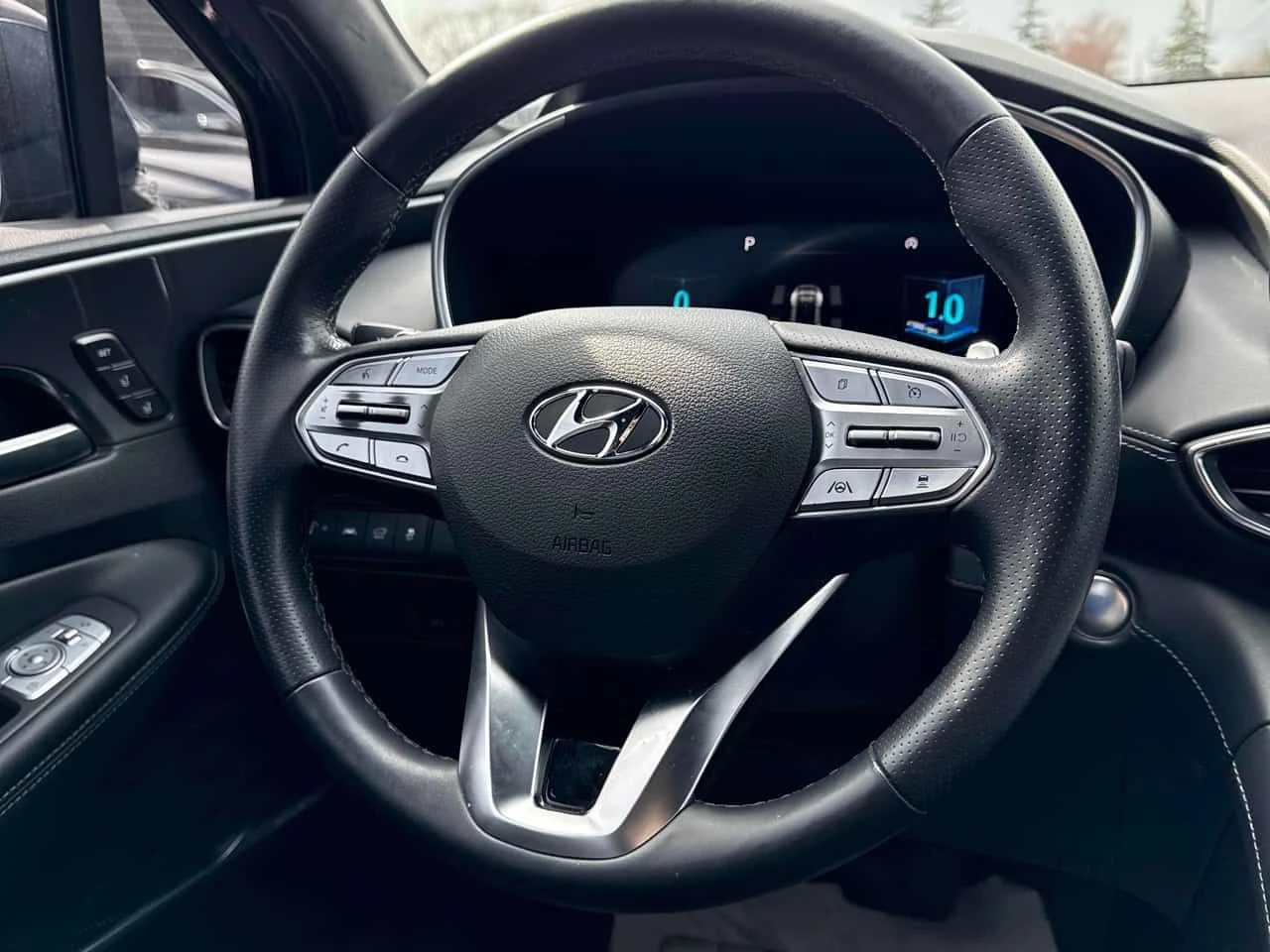 Hyundai Santa fe Ultimate Calligraphy/CARFAX/ Клип/Пано/Подгрев, снимка 9 - Автомобили и джипове - 54120791