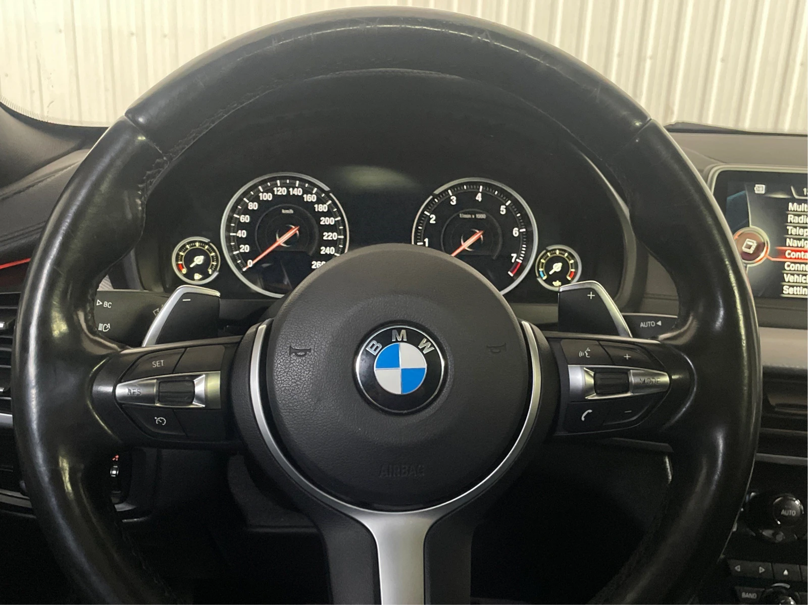 BMW X6 M* SPORT* ДИГИТАЛНО* ТАБЛО* HARMON* KARDON* КАМЕРА, снимка 8 - Автомобили и джипове - 54442725