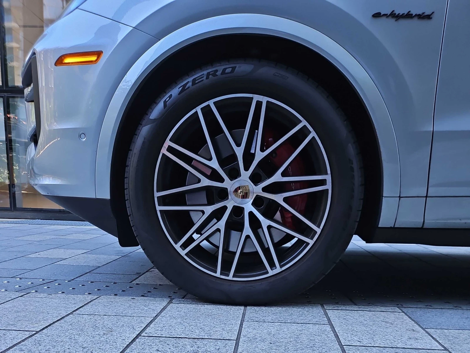 Porsche Cayenne S E-Hybrid / CARFAX, снимка 8 - Автомобили и джипове - 54912273