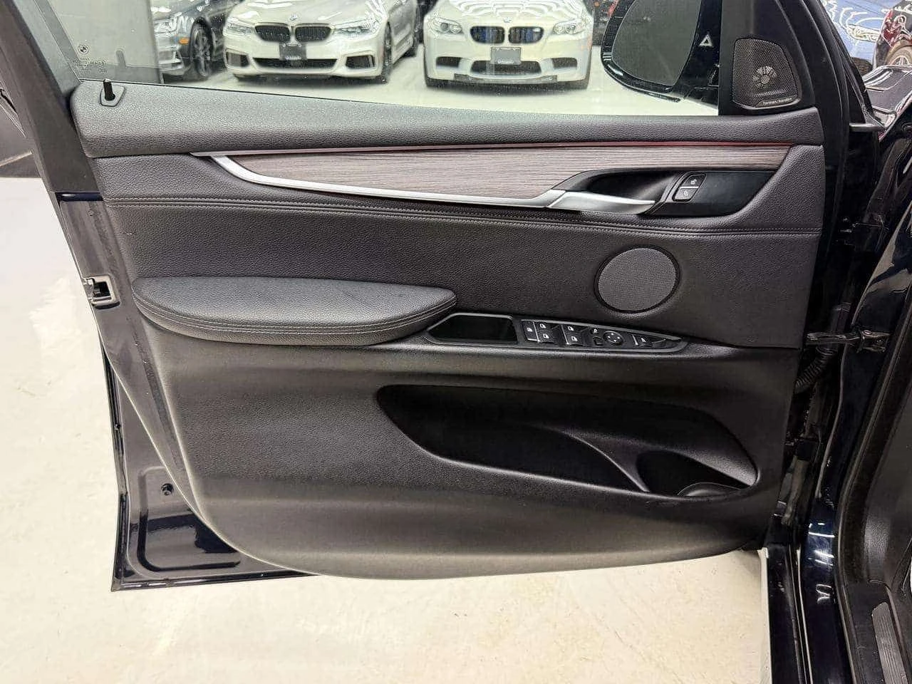BMW X5 * M SPORT| NAV| 360CAM| HUD| BSM| LDW| FCW| PANO| , снимка 6 - Автомобили и джипове - 54935497