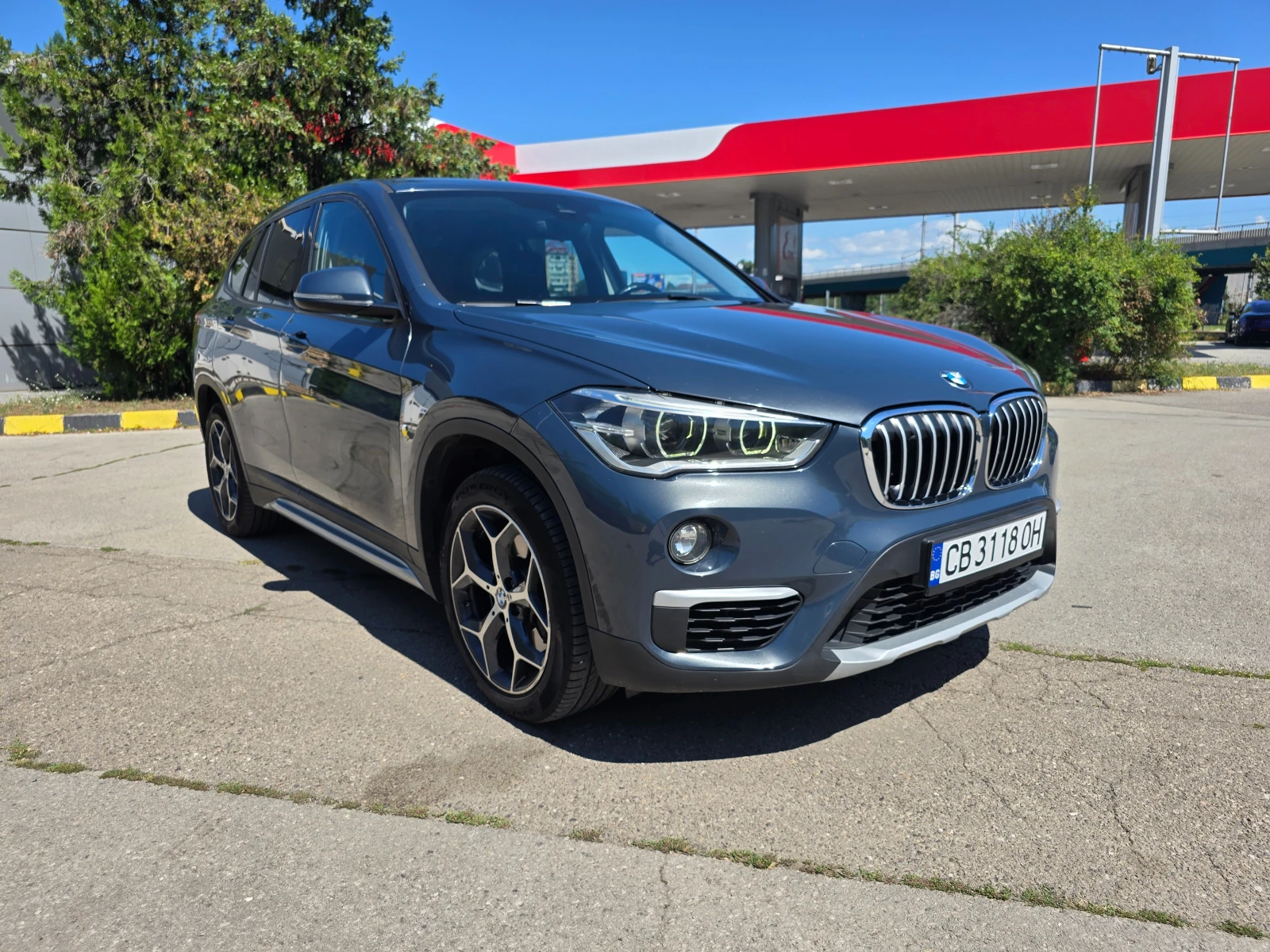 BMW X1 2.5d-231кс M Xline Сервизна история, снимка 2 - Автомобили и джипове - 55276490