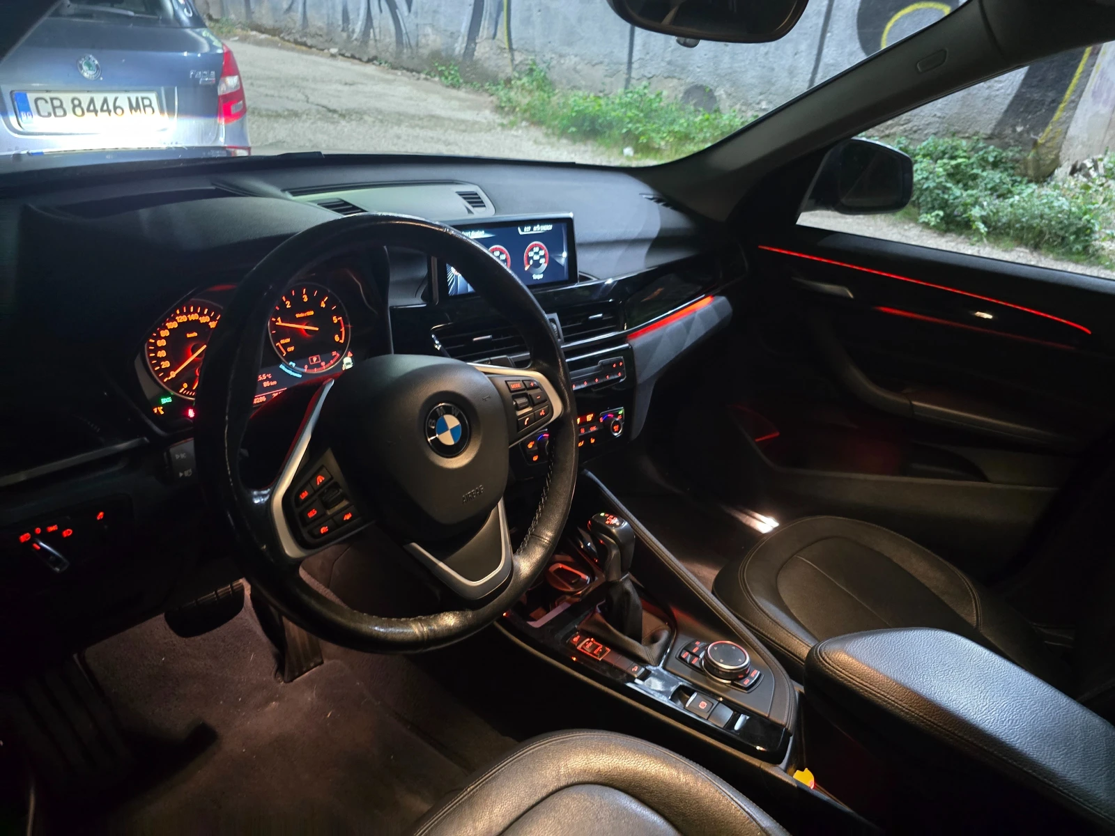 BMW X1 2.5d-231кс M Xline Сервизна история, снимка 16 - Автомобили и джипове - 55276490